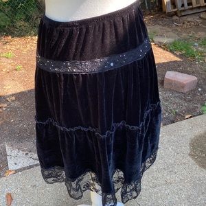 Vintage 80’s or 90’s Byer California Black Velvet and Lace Skirt